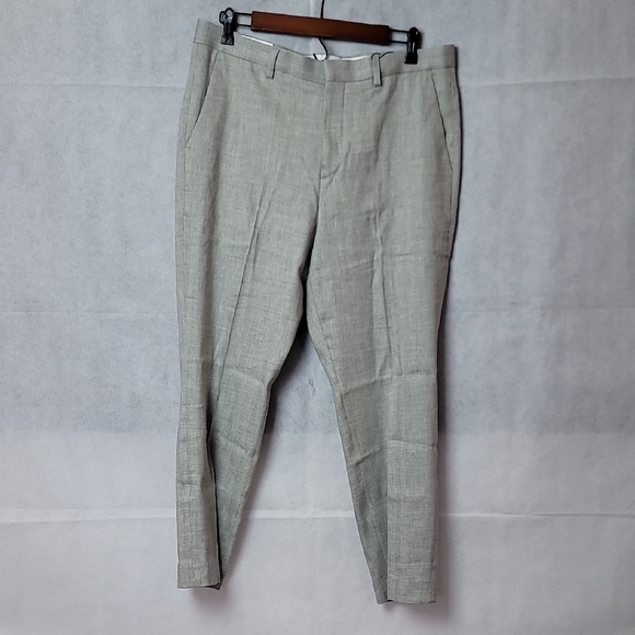 Express Gray Dress Pants Flat-Front Straight Leg - Picture 3 of 8